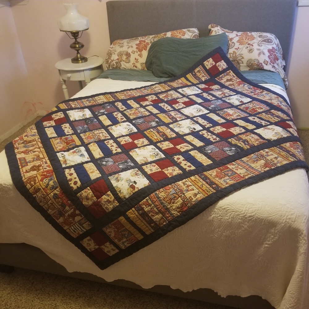 Vintage hand made baby/child's quilt teddy bears red white and blue colors.